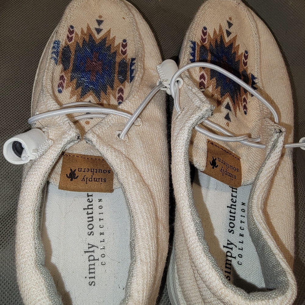Womens Shoes